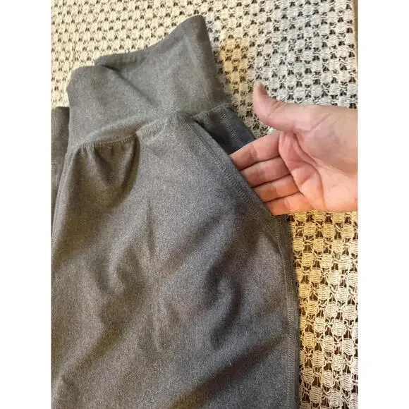 Nike Hoodie and Old Navy High-Rise Leggings Activewear Set Medium Gray - Picture 8 of 11